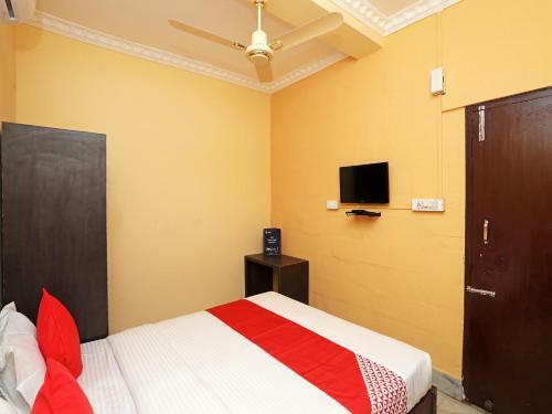 Hotel Oyo 72492 A K Residency