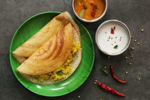 Hotel Capital O Blr2521 Green City Comforts