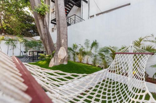Woke Hostel Indiranagar