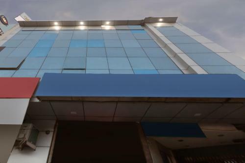 Hotel Oyo Flagship 77157 Puttana Chetty Townhall