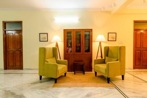 Hostal The White Villa Boutique Stay