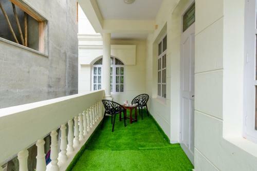 Hostal The White Villa Boutique Stay