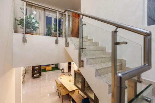 Apartamento Lux Penthouse At Embassy Pristine - Long Stays By Jadecaps