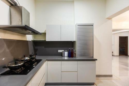Apartamento Lux Penthouse At Embassy Pristine - Long Stays By Jadecaps