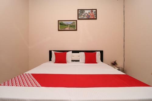 Hotel Oyo 28338 New Life