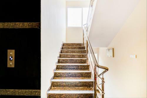 Hotel Fabexpress Bsr Inn