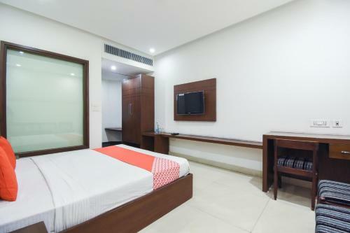 Hotel Oyo 76367 Grand Punjab