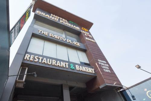 Hotel Oyo 76367 Grand Punjab