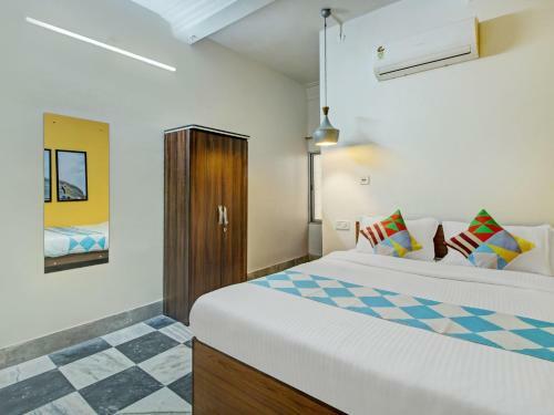 Hotel Oyo Flagship 47211 Comfortable Stay Behala