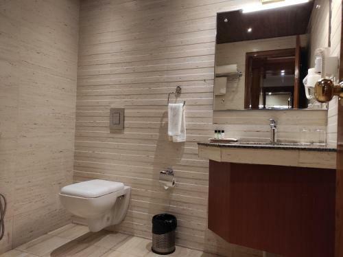 Aaroham The Watergate Hotel Bhimtal
