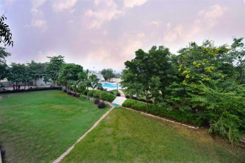 Hotel Pride Kadamb Kunj Resort Bharatpur