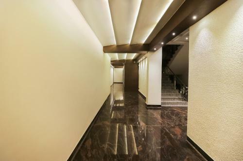 Hotel Capital O 28650 Nikhil Regency
