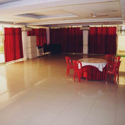 Hotel Vasundhara