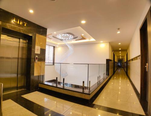 Hotel Tgi Insignia
