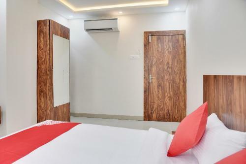 Oyo 40146 Hotel Continental
