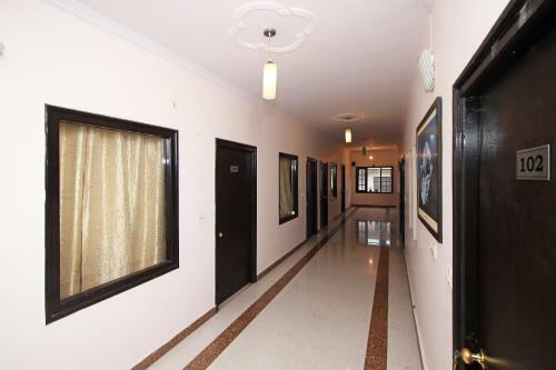 Oyo 4109 Hotel Traveller Inn