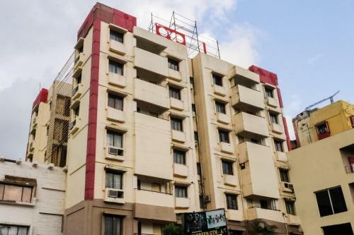Capital O 49194 Hotel Sungreen
