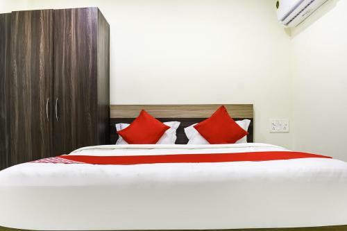 Hotel Oyo 68832 S&h Residency
