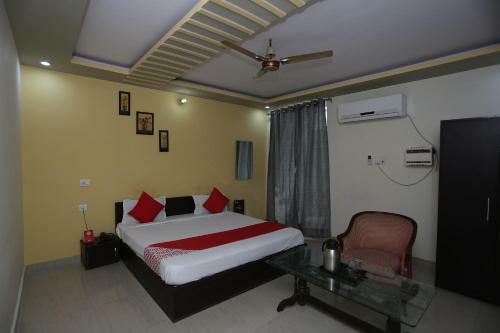 Hotel Oyo 8114 S K Palace