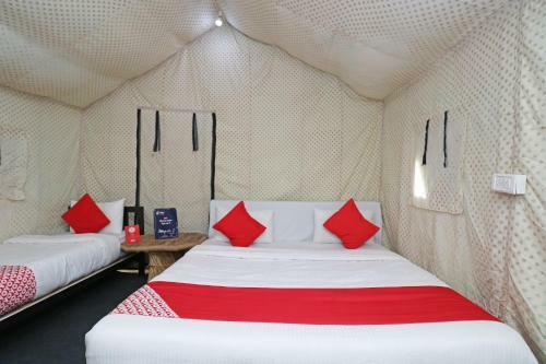Hotel Oyo 26673 Bairagarh Resort