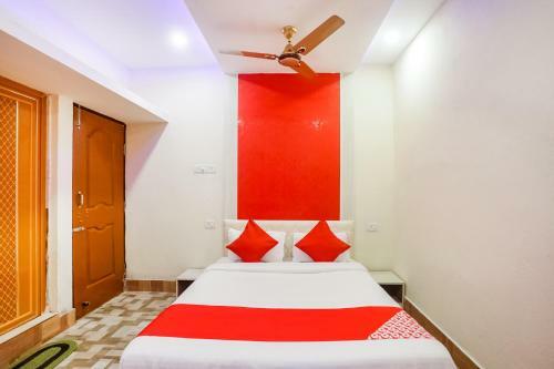 Hotel Oyo 48754 Arati Homes