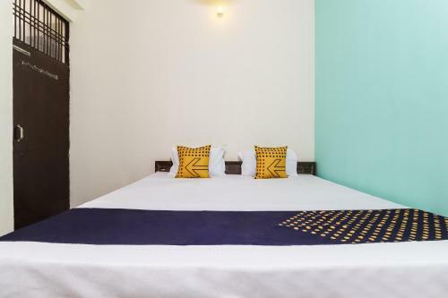Hotel Spot On 65047 Gokul Residency
