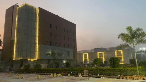 Hotel Mastiff Grand Regal Resort Arrah By Othpl