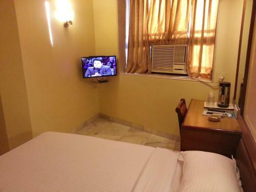Hotel Ashray International, Sion