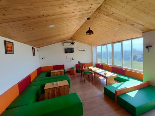 Hotel Shantivan Inn