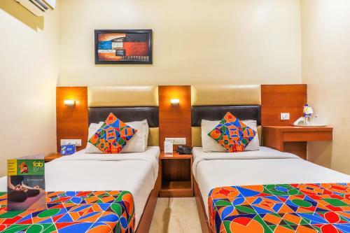 Hotel Fabexpress Liwa International Andheri East
