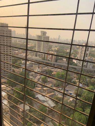 Hostal Comfortable & Relaxing Stay In Bandra East