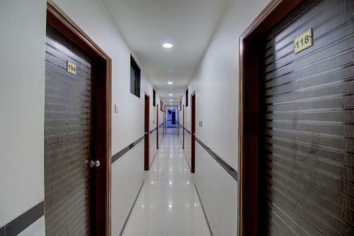Oyo 71172 Hotel Sion Residency