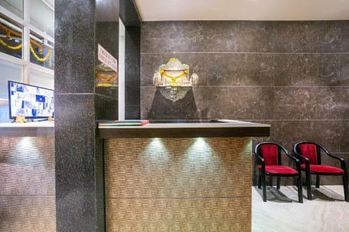Hotel Oyo 15229 Radhe Residency