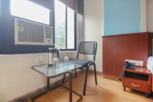 Capital O75414 Hotel Dream Residency