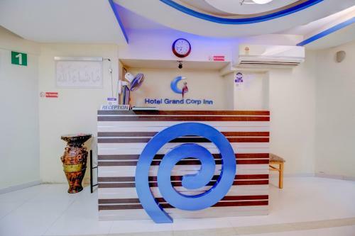 Oyo 71140 Hotel Grand