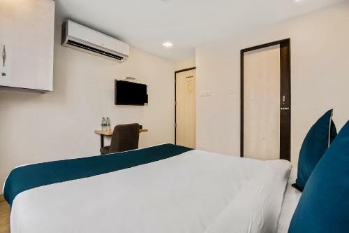 Hotel Silverkey Executive Stays 76611 Nirsukh Palace