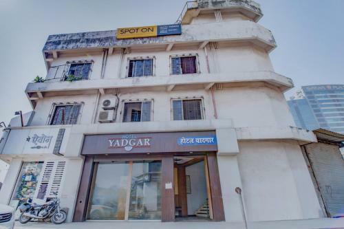 Spot On 78381 Hotel Yadgar