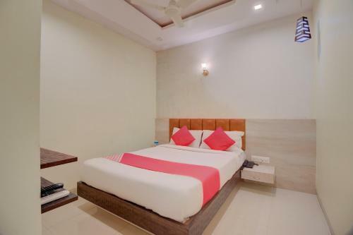 Hotel Oyo 42939 Royal Orbit
