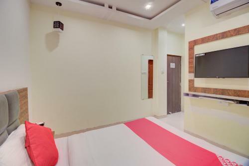 Hotel Oyo 42939 Royal Orbit