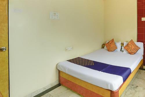 Hotel Spot On 75267 Aditi Lodging And Boarding