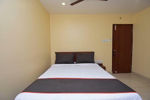 Hotel Collection O 650 Gokul Vip Road