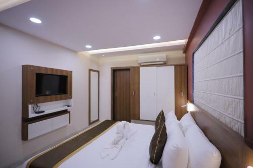 The Avenue Hotel Ballygunge
