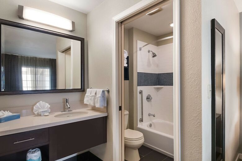 Hotel Staybridge Suites Herndon-dulles