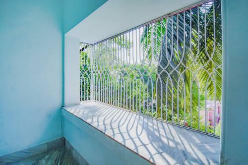 Hotel Oyo 77707 Pink Palace