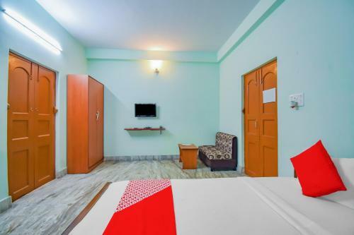 Hotel Oyo 77707 Pink Palace