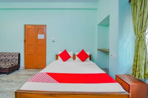 Hotel Oyo 77707 Pink Palace