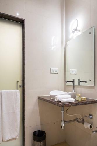 Hotel Q O Suites & Villas