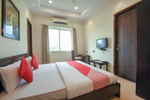 Hotel Oyo 75757 Flagship Palace