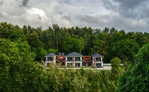 Hotel Vismita County