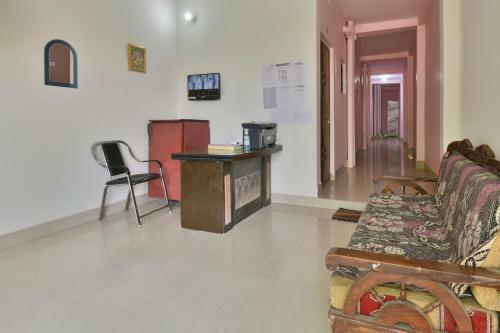 Hotel Spot On 74640 Sumit Guest House